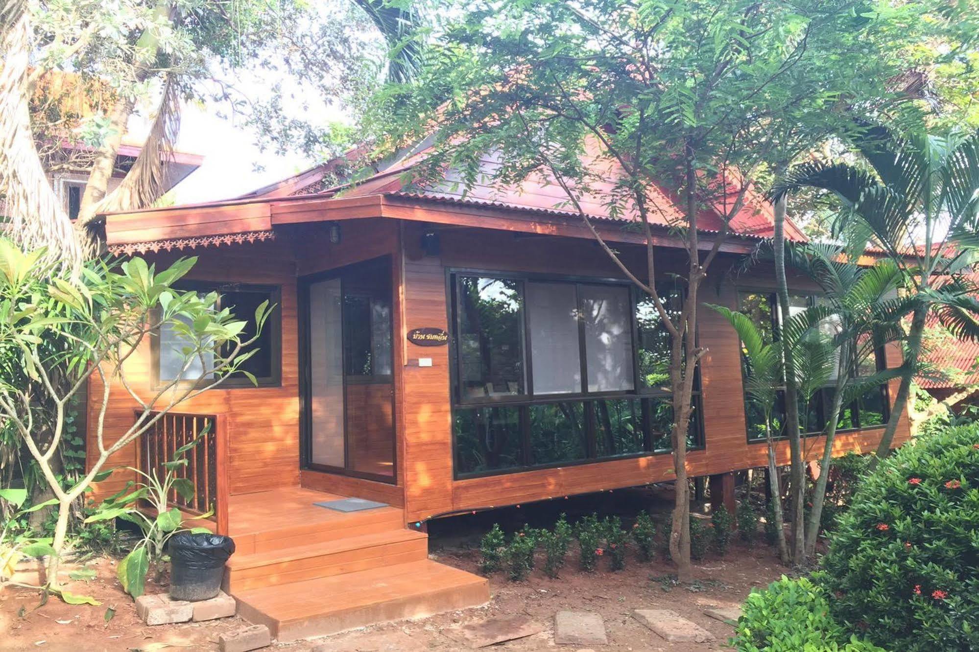 Baansuan Aokhai Beach Resort Mae Phim Εξωτερικό φωτογραφία